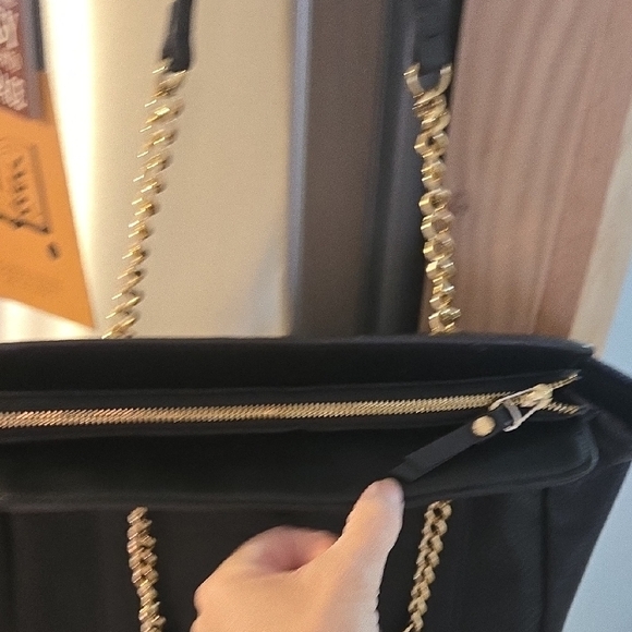 Beautiful Anne Klein Black Shoulder Bag with Gold Accents - Picture 3 of 5
